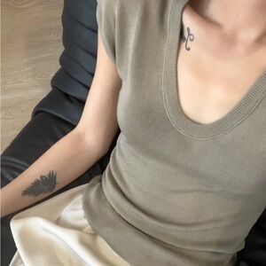 Women's Olive Sleeveless Top